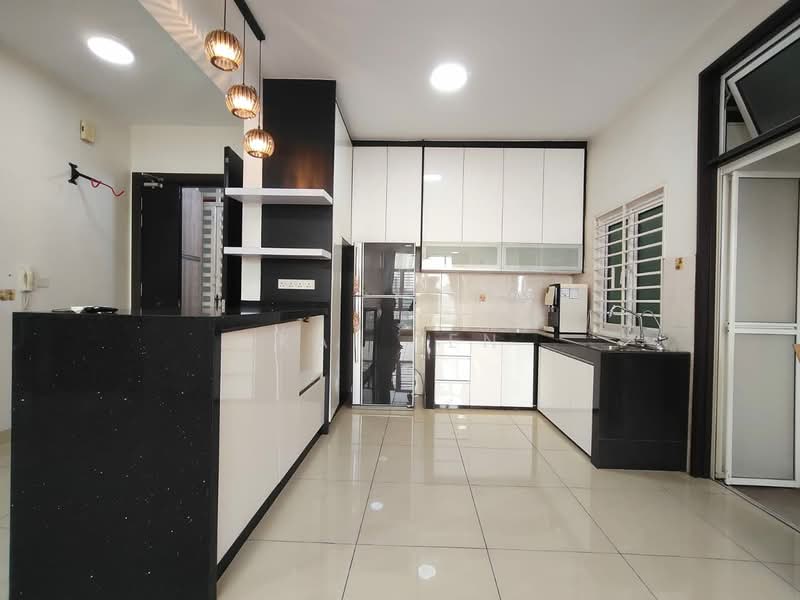 Kondominium untuk Disewa di Boulevard Serviced Apartment - Kai Ren - Kitchen - PropertyGuru.com.my