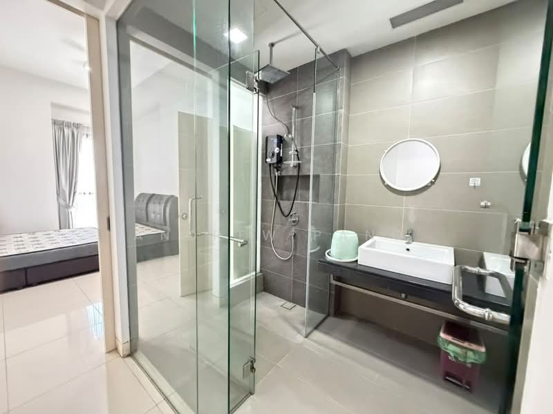 Service Residence for Rent at Arnica @ Tropicana Gardens - Andrew Pang - Bathroom - PropertyGuru.com.my