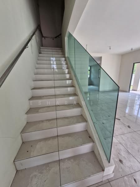 2-storey Terraced House for Sale in Kuchai Lama (Kuala Lumpur) - Esharani . - PropertyGuru.com.my