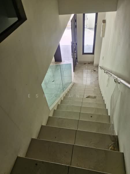 2-storey Terraced House for Sale in Kuchai Lama (Kuala Lumpur) - Esharani . - PropertyGuru.com.my