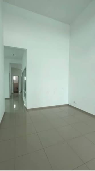 Rumah Teres 1 Tingkat untuk Dijual di Kampung Tiang Dua (Bukit Lintang) - Dicson Loh Wen Jiun - Living Room - PropertyGuru.com.my