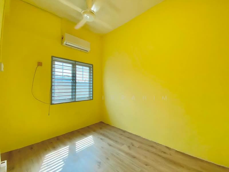 Rumah Bandar untuk Dijual di Taman Seri Segar (Semenyih) - Azli Ibrahim - Interior - PropertyGuru.com.my