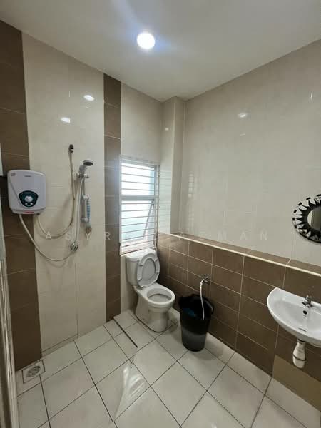 Semi-Detached House for Sale in Taman Saujana Emas (Kajang) - Asyraf Azman - Bathroom - PropertyGuru.com.my