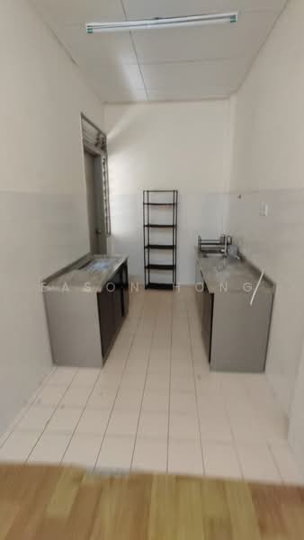 Condominium for Rent at Indah Condominium - Eason Hong - Kitchen - PropertyGuru.com.my