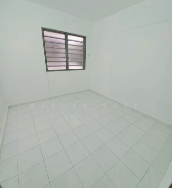 Flat for Sale at Taman Pekaka - Mervyn Seah - Interior - PropertyGuru.com.my