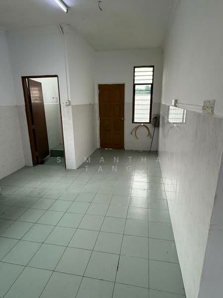 Bungalow for Rent in Larkin (Johor Bahru) - Samantha Tang - PropertyGuru.com.my