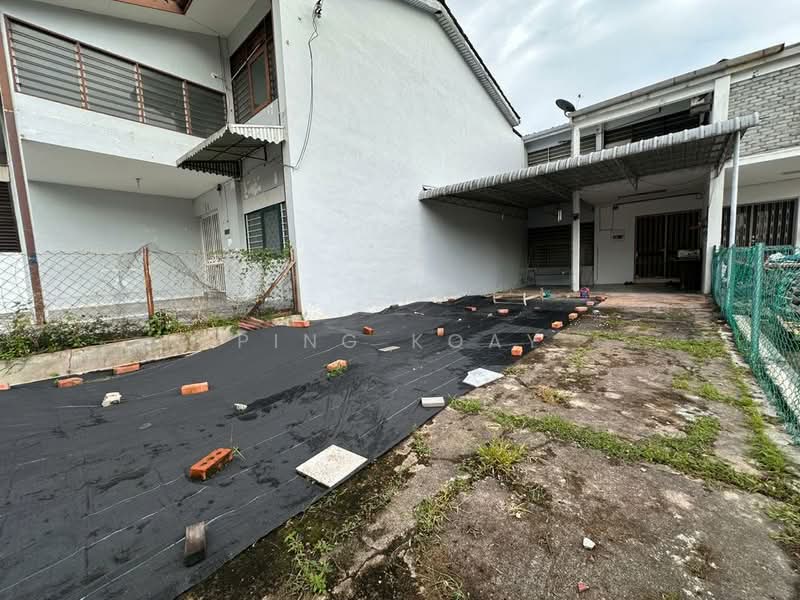 2-storey Terraced House for Sale in Gelugor (Penang) - Ping Koay - Exterior - PropertyGuru.com.my