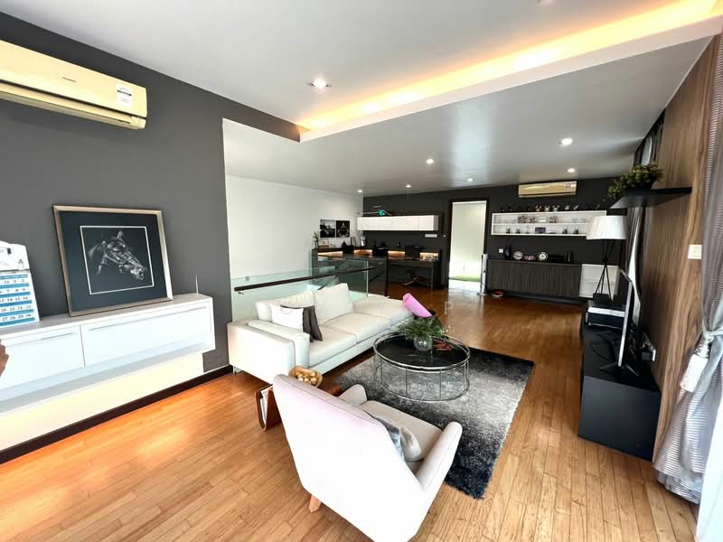 Semi-Detached House for Sale in Johor Bahru (Johor) - Roy Yap - Living Room - PropertyGuru.com.my