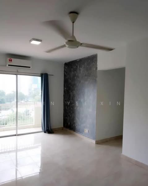 Kondominium untuk Dijual di Anggun Puri - Chin Yee Xin - Living Room - PropertyGuru.com.my