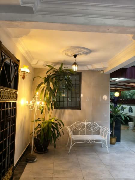 Rumah Teres 2 Tingkat untuk Dijual di Permas Jaya (Johor) - Sam Chai - Entrance - PropertyGuru.com.my