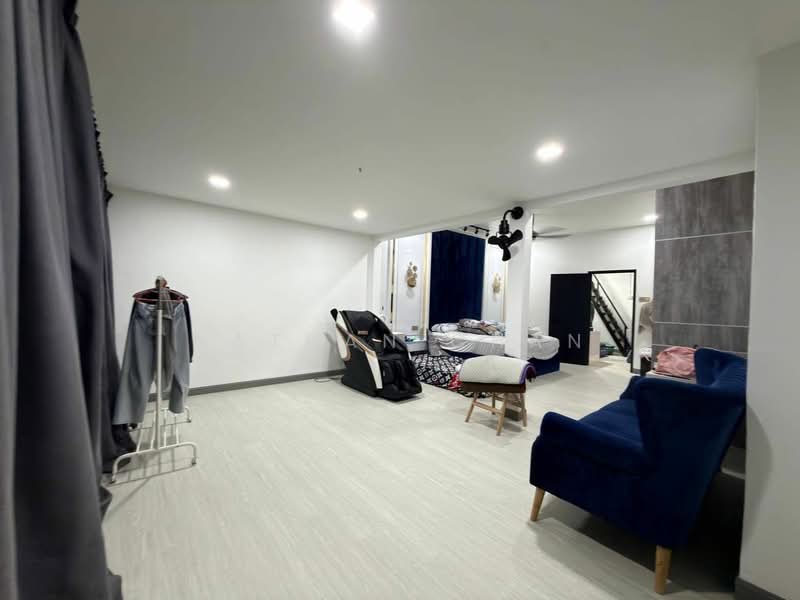 2-storey Terraced House for Sale in Taman Mount Austin (Tebrau) - Nathan Chan - PropertyGuru.com.my