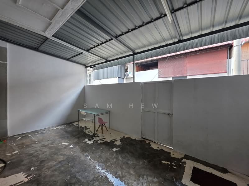 Rumah Teres 2 Tingkat untuk Disewa di Bandar Baru Bangi (Selangor) - Sam Hew - Exterior - PropertyGuru.com.my