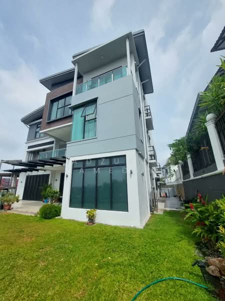 Rumah Banglo untuk Dijual di Seksyen 8 (Shah Alam) - Adzura Zamedin - Exterior - PropertyGuru.com.my