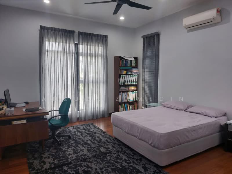 Rumah Banglo untuk Dijual di Seksyen 8 (Shah Alam) - Adzura Zamedin - Bedroom - PropertyGuru.com.my