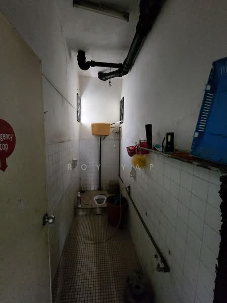 2-storey Terraced House for Sale in Permas Jaya (Johor Bahru) - Roy Yap - Bathroom - PropertyGuru.com.my