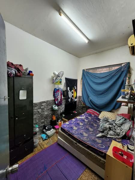 2-storey Terraced House for Sale in Permas Jaya (Johor Bahru) - Roy Yap - Bedroom - PropertyGuru.com.my