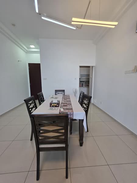 Servis Apartment untuk Disewa di PJ Midtown - Ivan Tan - Dining Room - PropertyGuru.com.my