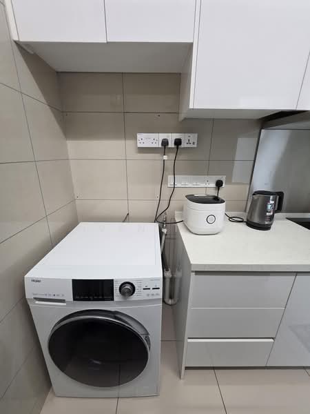 Servis Apartment untuk Disewa di PJ Midtown - Ivan Tan - Kitchen - PropertyGuru.com.my