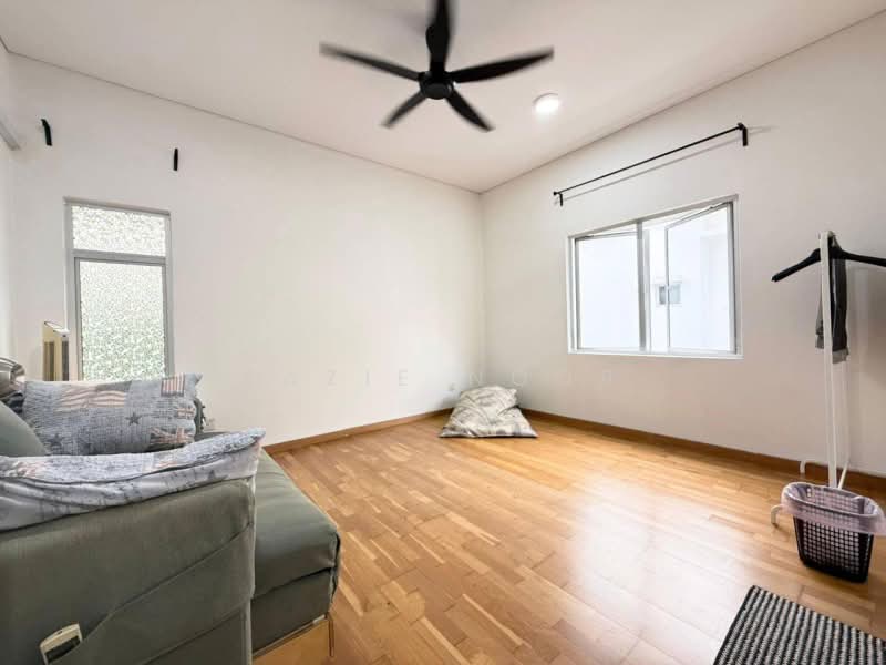 Semi-Detached House for Sale in Bandar Seri Coalfields (Ijok) - Fazie Noor - Living Room - PropertyGuru.com.my