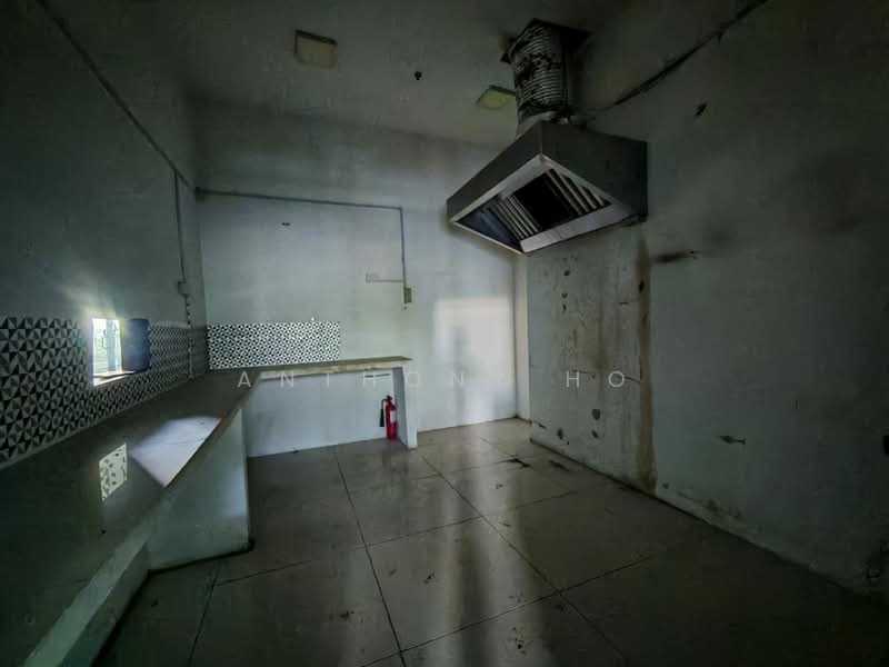 Shop for Rent in Taman Bukit Desa (Taman Desa) - Anthony Ho - Kitchen - PropertyGuru.com.my