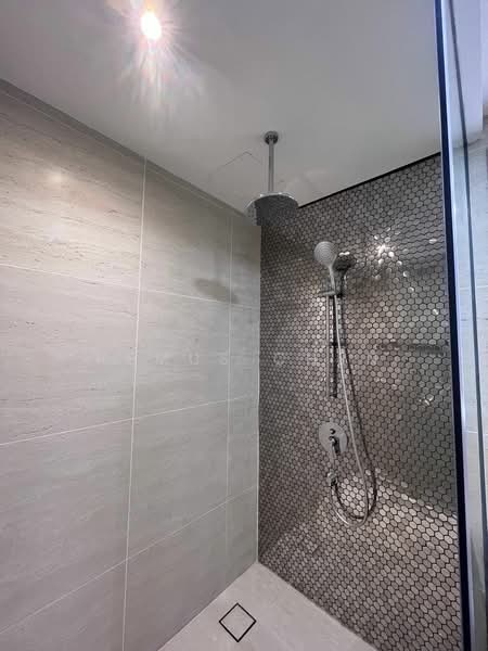 Servis Apartment untuk Dijual di Star Residences Two - Remus Chen - Bathroom - PropertyGuru.com.my