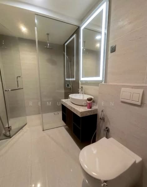 Servis Apartment untuk Dijual di Star Residences Two - Remus Chen - Bathroom - PropertyGuru.com.my