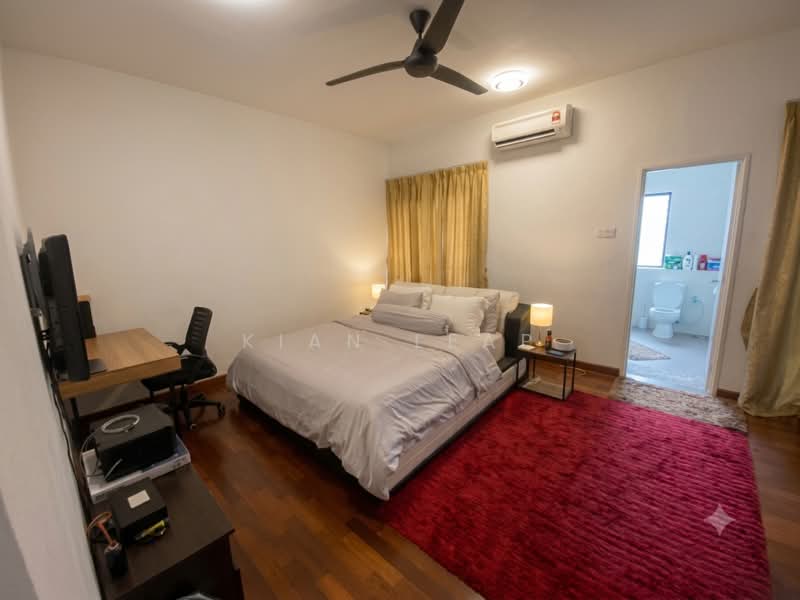 Townhouse for Sale in 16 Sierra (Puchong) - Kian Leap - Bedroom - PropertyGuru.com.my