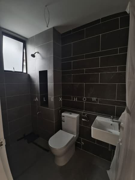 Rumah Teres 2 Tingkat untuk Disewa di Johor Bahru (Johor) - Alex How - Bathroom - PropertyGuru.com.my