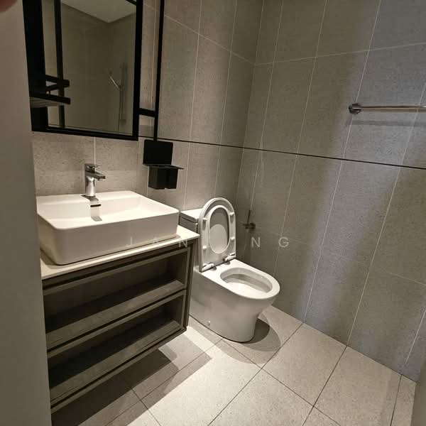 Servis Apartment untuk Dijual di Millerz Square Serviced Residence - Jane Ng - Bathroom - PropertyGuru.com.my