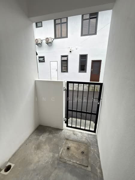 2-storey Terraced House for Sale in Bukit Beruang (Bukit Baru) - Vinc Pheng - Exterior - PropertyGuru.com.my