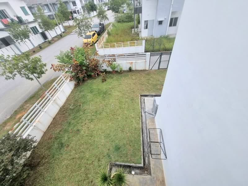 Rumah Teres 2 Tingkat untuk Dijual di Puncak Alam (Selangor) - Fazillah Rahim - Exterior - PropertyGuru.com.my