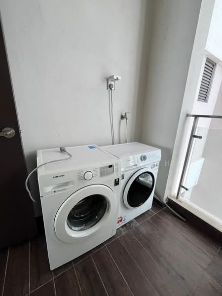 Condominium for Rent at Royal Strand @ Country Garden Danga Bay - Kyoris Loh - Balcony - PropertyGuru.com.my