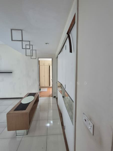 Kondominium untuk Dijual di The Maple Condominium - David Tang - Corridor - PropertyGuru.com.my
