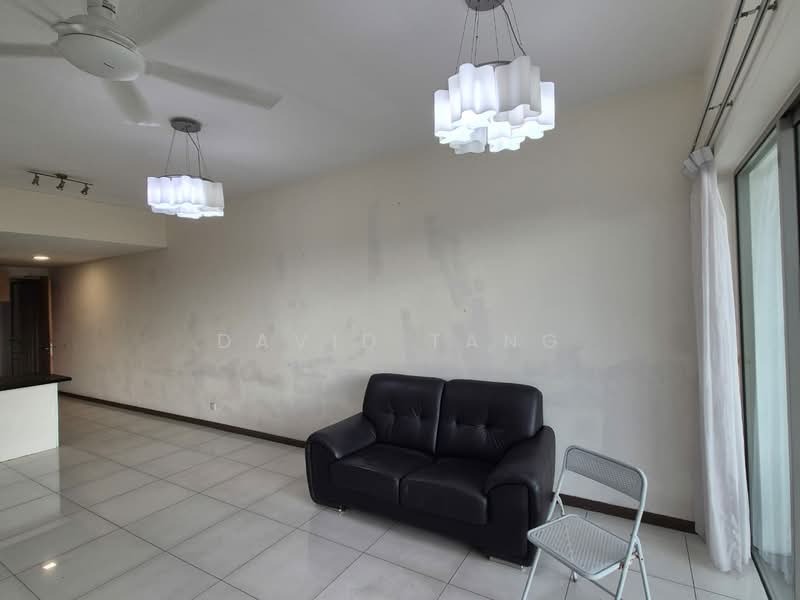 Kondominium untuk Dijual di The Maple Condominium - David Tang - Living Room - PropertyGuru.com.my