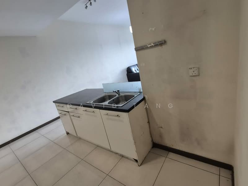 Kondominium untuk Dijual di The Maple Condominium - David Tang - Kitchen - PropertyGuru.com.my