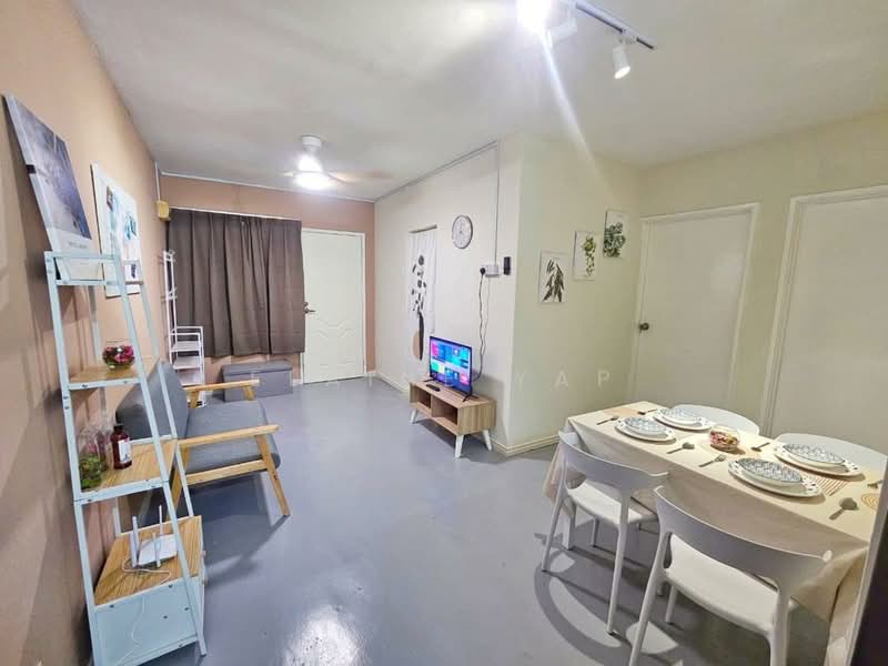 Pangsapuri untuk Dijual di Pangsapuri Seri Jati - Elaine Yap - Living Room - PropertyGuru.com.my
