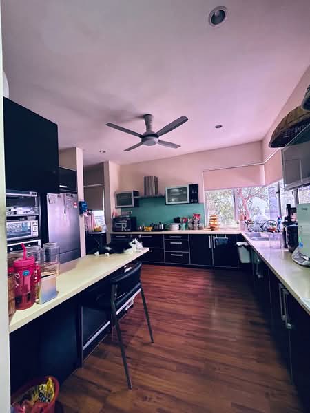 Rumah Berkembar untuk Dijual di Seksyen 13 (Shah Alam) - Sara Ooi - Kitchen - PropertyGuru.com.my