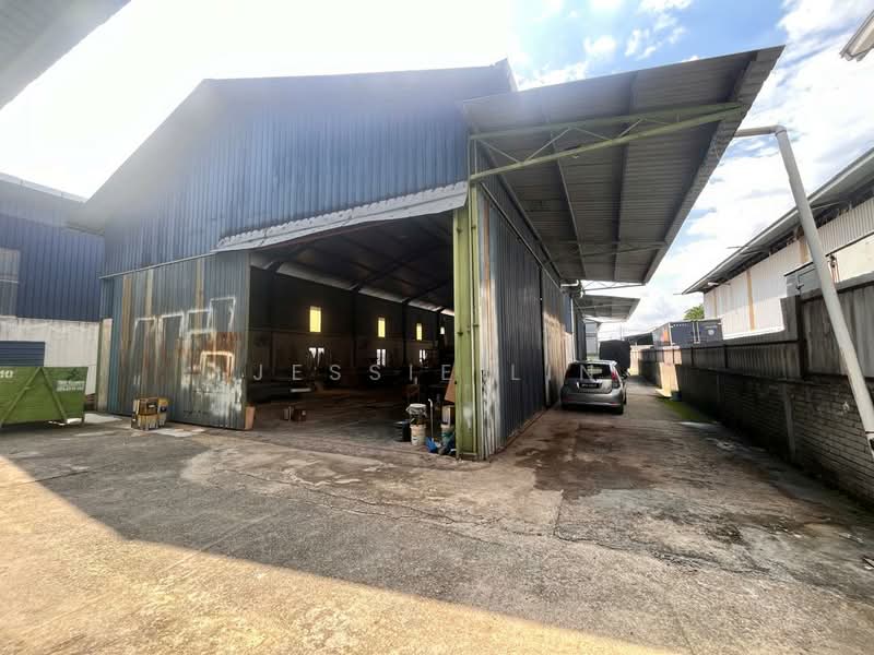 Gudang untuk Dijual di Kampung Baru Sungai Buloh (Sungai Buloh) - Jessie Lin - Exterior - PropertyGuru.com.my