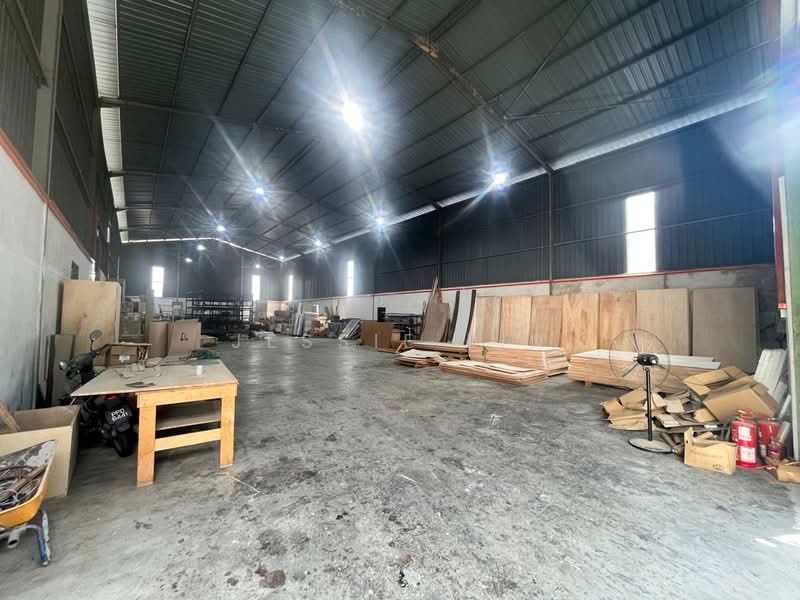 Gudang untuk Dijual di Kampung Baru Sungai Buloh (Sungai Buloh) - Jessie Lin - Interior - PropertyGuru.com.my