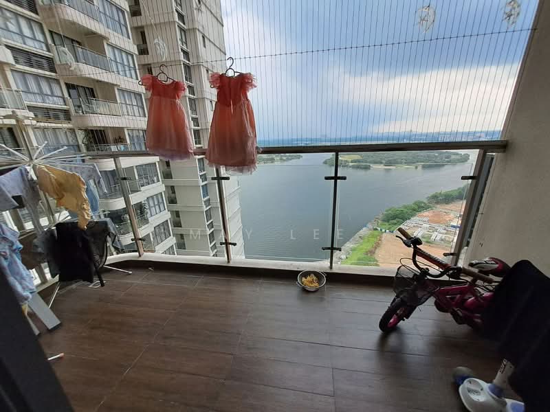 Kondominium untuk Dijual di Royal Strand @ Country Garden Danga Bay - May Lee - Balcony - PropertyGuru.com.my