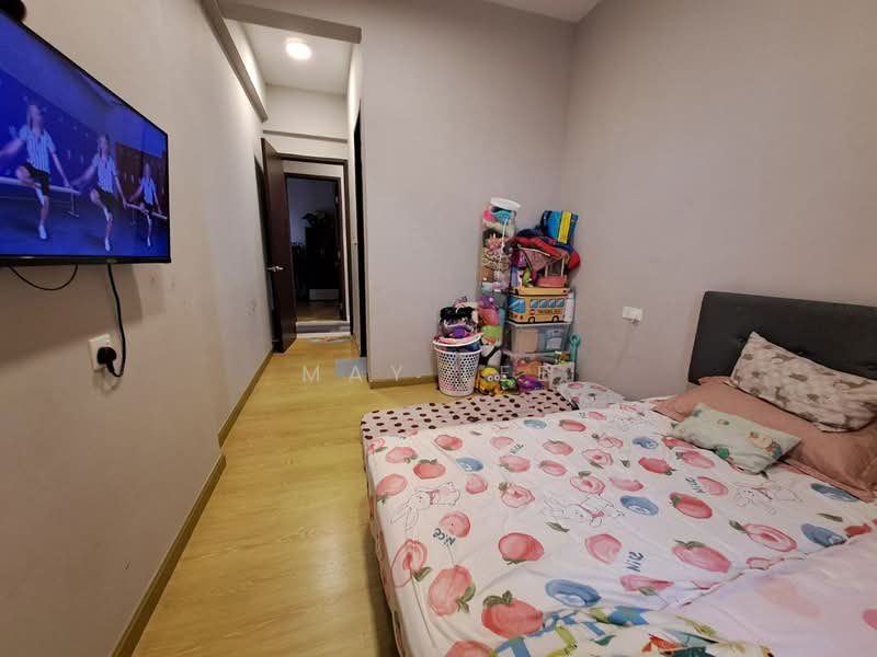 Kondominium untuk Dijual di Royal Strand @ Country Garden Danga Bay - May Lee - Bedroom - PropertyGuru.com.my