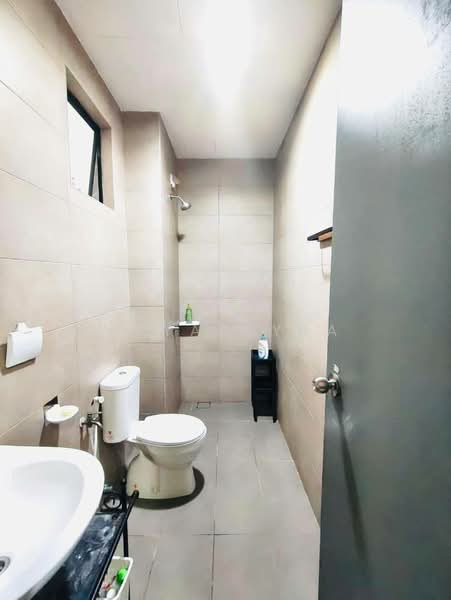 Rumah Bandar untuk Disewa di Kajang (Selangor) - Maya Myra - Bathroom - PropertyGuru.com.my