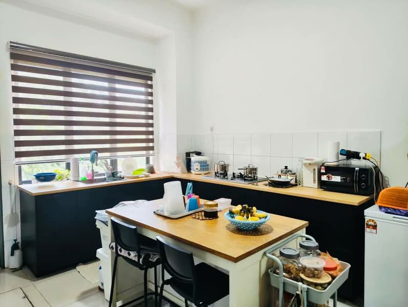 Rumah Bandar untuk Disewa di Kajang (Selangor) - Maya Myra - Kitchen - PropertyGuru.com.my