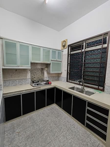 Rumah Teres untuk Dijual di Kulai (Johor) - Ryan Tan - Kitchen - PropertyGuru.com.my