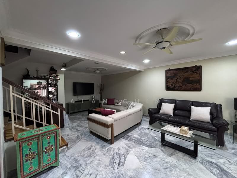 2-storey Terraced House for Sale in Taman Melawati (Ulu Kelang) - Alan Chin - Living Room - PropertyGuru.com.my