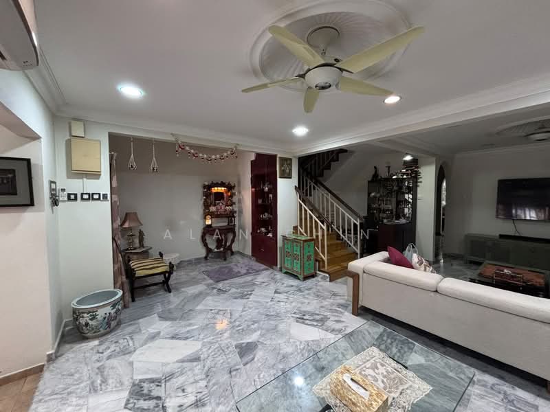 2-storey Terraced House for Sale in Taman Melawati (Ulu Kelang) - Alan Chin - Living Room - PropertyGuru.com.my