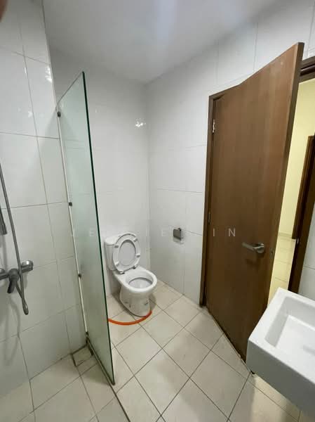 Condominium for Sale at Sri Putramas III / Royal Regent - Jessie Lin - Bathroom - PropertyGuru.com.my
