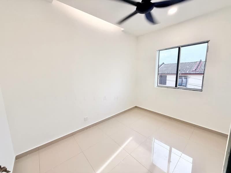 Rumah Teres 2 Tingkat untuk Dijual di Bukit Sentosa (Rawang) - Fazillah Rahim - Interior - PropertyGuru.com.my