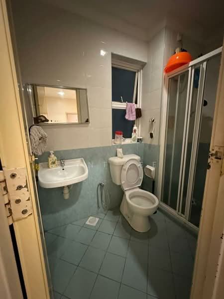 Condominium for Sale at Desa Impiana - Kent Lee - Bathroom - PropertyGuru.com.my