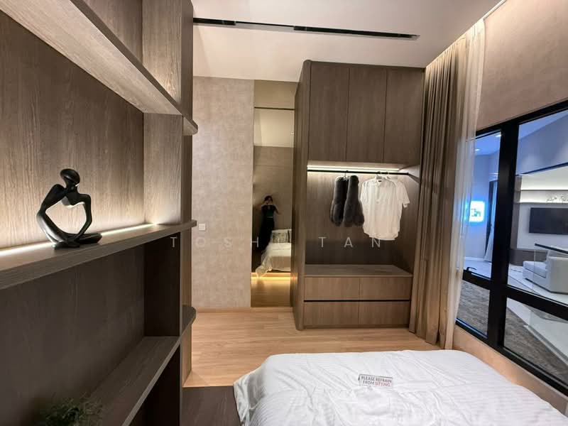 Service Residence for Sale at Ativo Suites @ Damansara Avenue - Toshi Tan - Bedroom - PropertyGuru.com.my